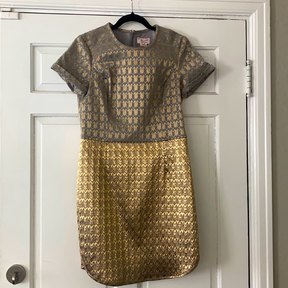 Beautiful, unique gold woven party dress!